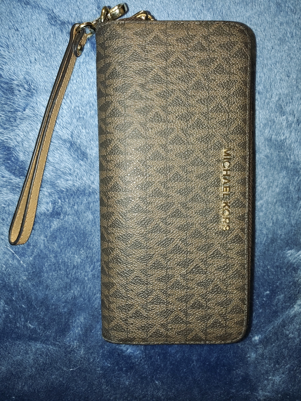 Michael Kors Jet Set Travel Continental Wristlet Wallet- NWT Never Used